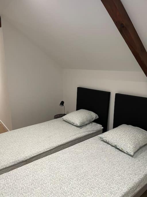 Villa Magnifique Corps De Ferme Renove Avec Jacuzzi Hillion Exterior foto